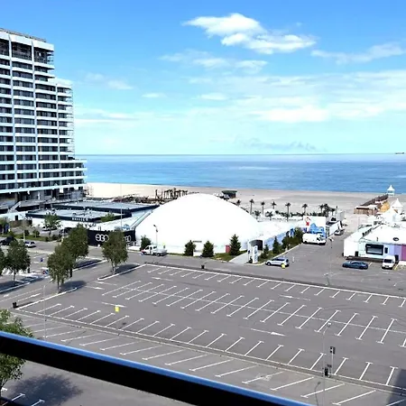 Seaview Luxe - Beachfront * Mamaia